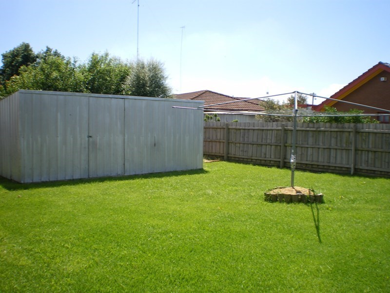 20 CHESTNUT Avenue, Morwell VIC 3840