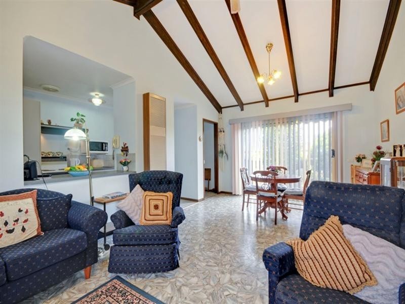 2/4 Blair Athol Drive, Traralgon VIC 3844