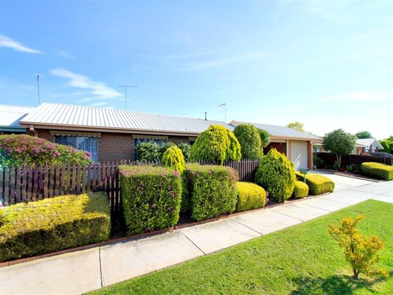 2/4 Blair Athol Drive, Traralgon VIC 3844