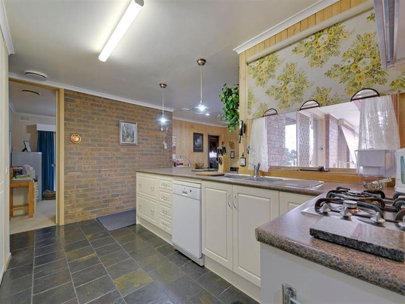 2 Sunset Place, Traralgon VIC 3844