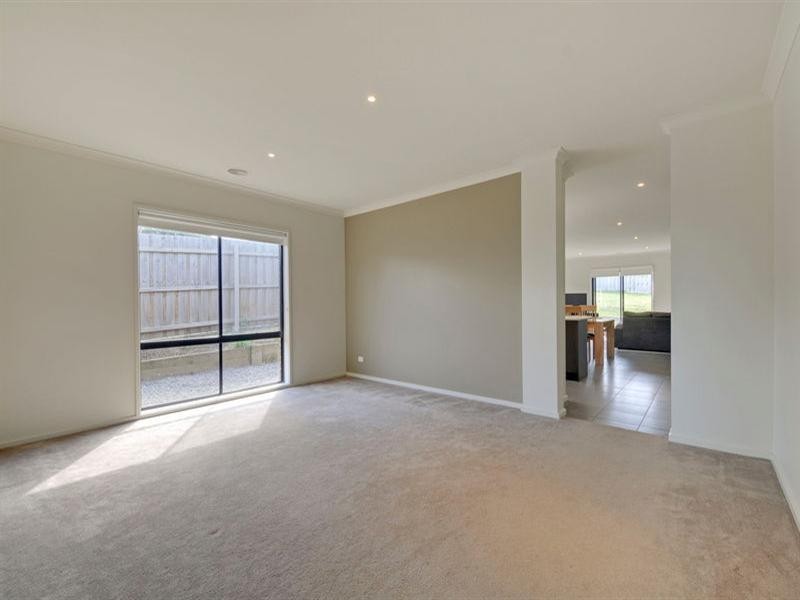 7 Hamlet Drive, Traralgon VIC 3844