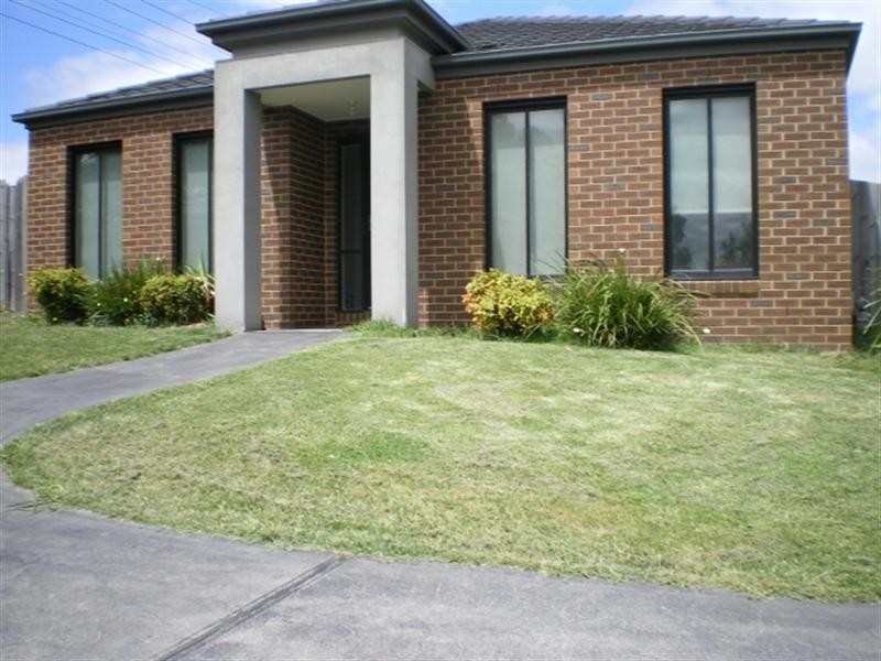 7 Hamlet Drive, Traralgon VIC 3844