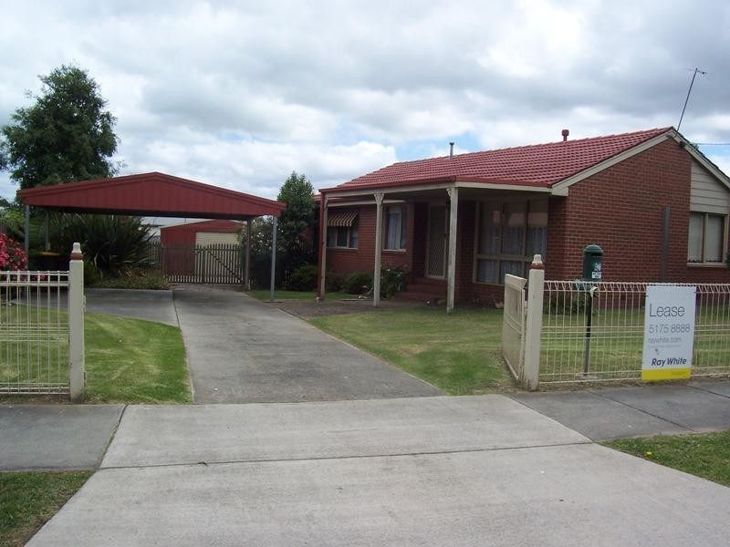 26 STRATHCOLE Drive, Traralgon VIC 3844