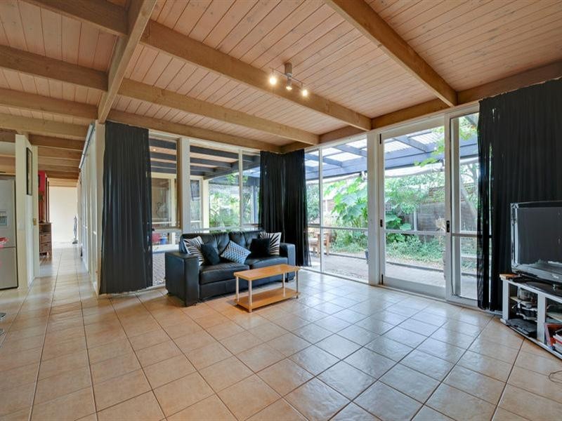 35 Glenview Drive, Traralgon VIC 3844