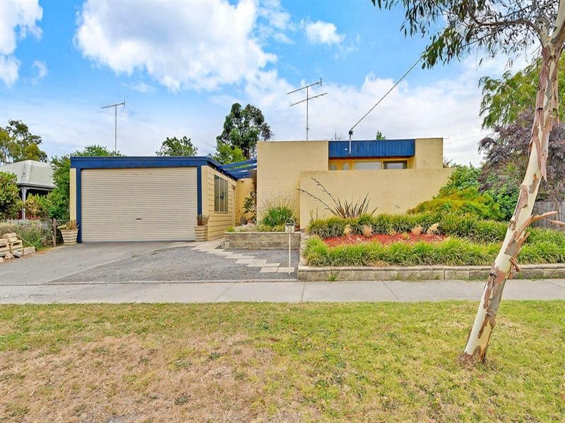 35 Glenview Drive, Traralgon VIC 3844