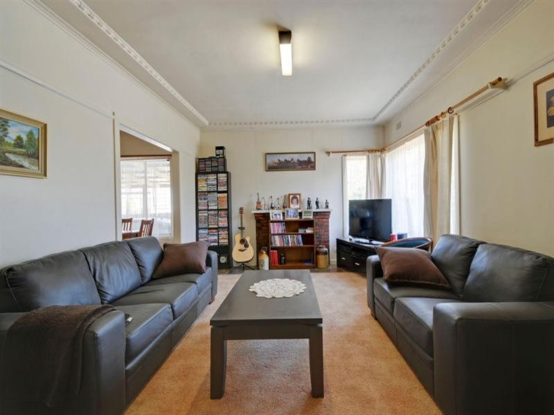 2 Row Street, Traralgon VIC 3844