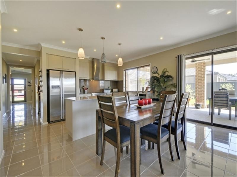 29 Moore Street, Rosedale VIC 3847