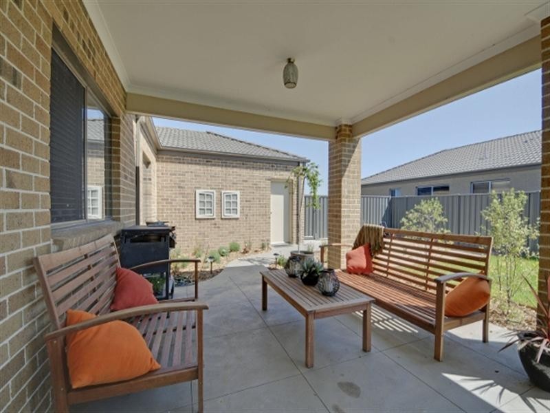29 Moore Street, Rosedale VIC 3847
