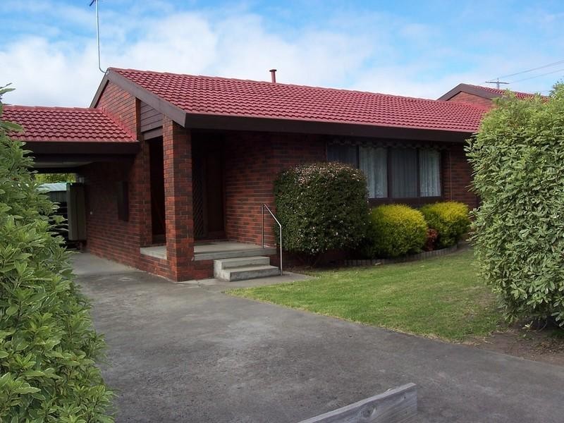 1/2 Hyde Park Road, Traralgon VIC 3844