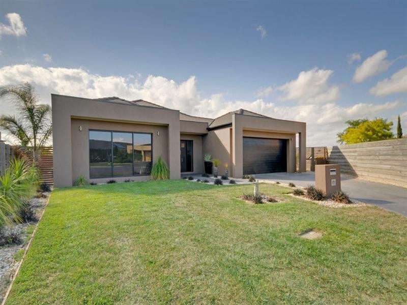 6 Lawson Court, Traralgon VIC 3844