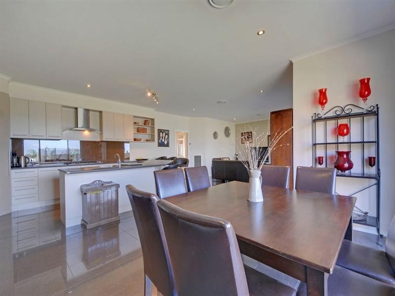 6 Lawson Court, Traralgon VIC 3844