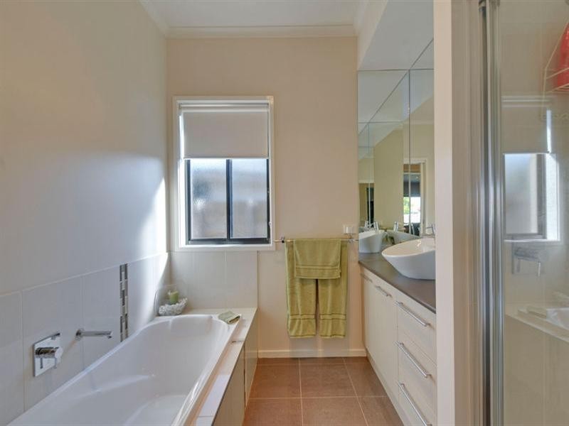 6 Lawson Court, Traralgon VIC 3844