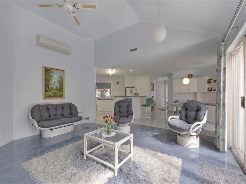 10 Christopher Court, Traralgon VIC 3844