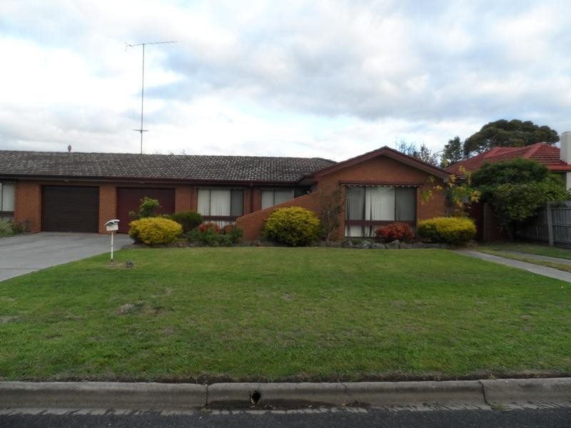 1/11 LOCH PARK Road, Traralgon VIC 3844