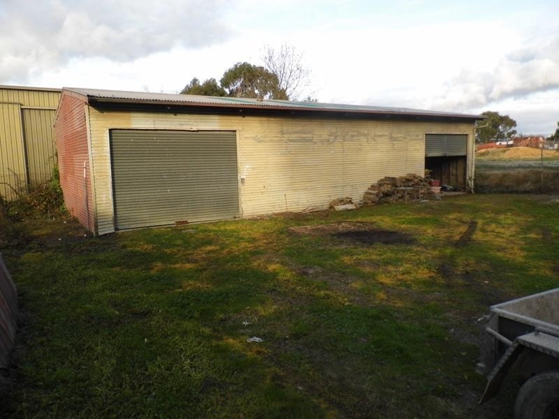 42 Dunbar Road, Traralgon VIC 3844