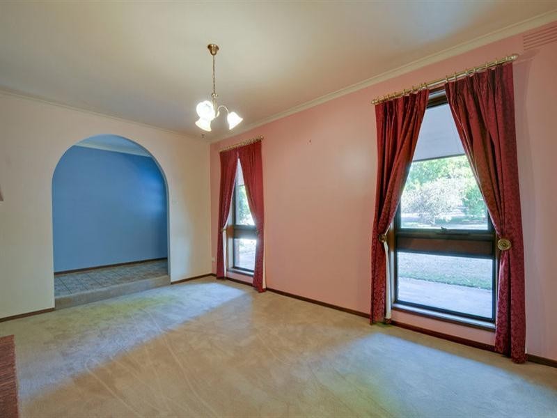 6 Wright Court, Rosedale VIC 3847