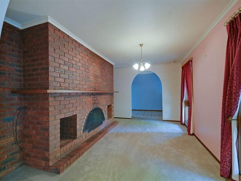 6 Wright Court, Rosedale VIC 3847