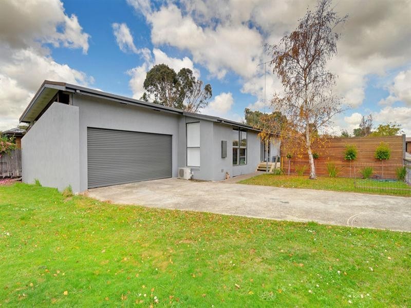 11 Ormond Road, Traralgon VIC 3844