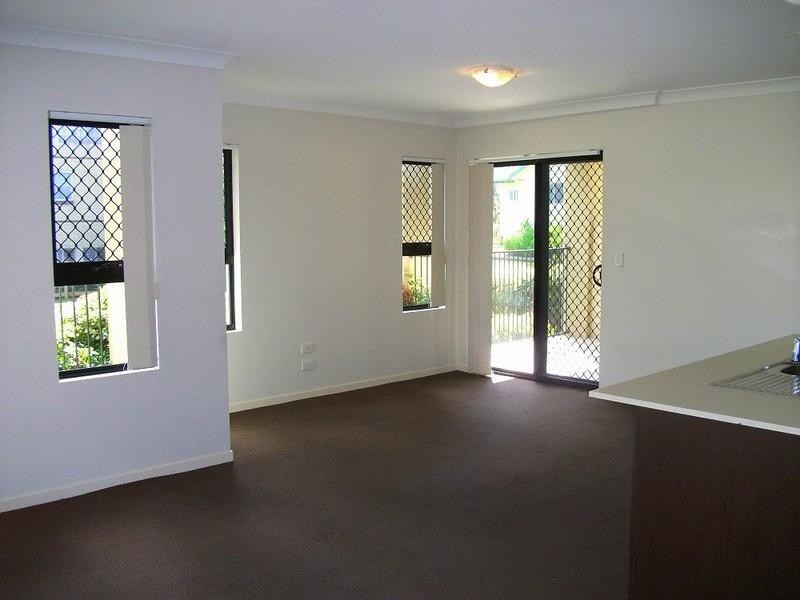 1/111-113 Golden Four Drive, Bilinga QLD 4225