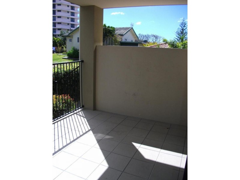 1/111-113 Golden Four Drive, Bilinga QLD 4225