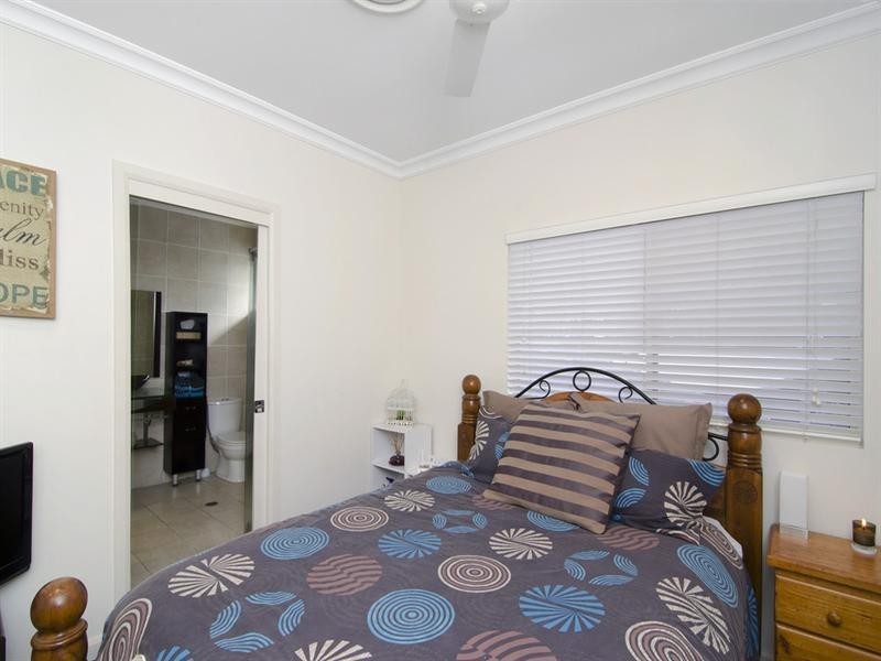 52 Buckingham Way, Elanora QLD 4221