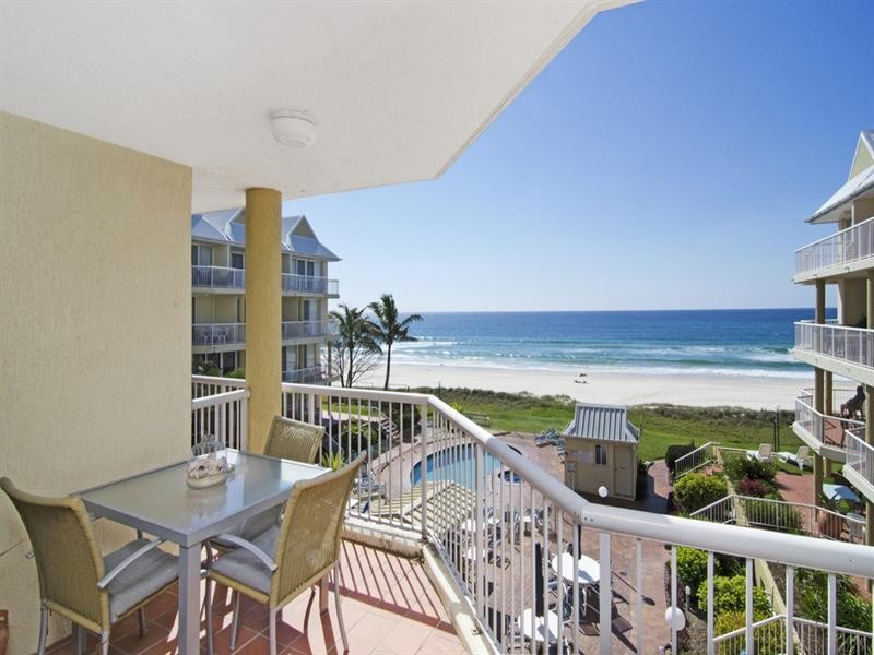 32/329 Golden Four Drive, Tugun QLD 4224