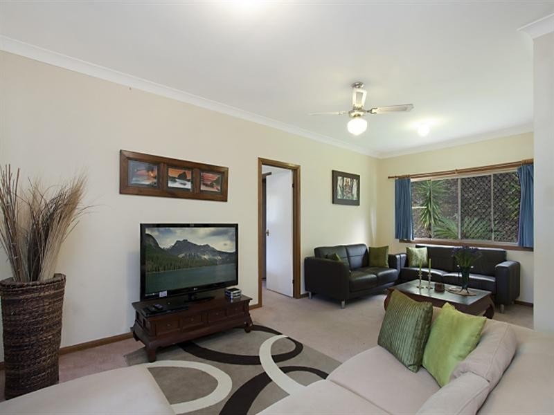 8 Brigantine Court, Currumbin Waters QLD 4223