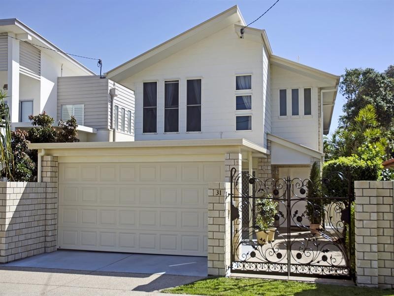 31 Fourteenth Avenue, Palm Beach QLD 4221