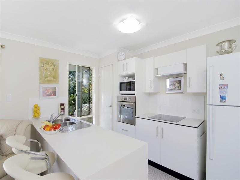 31 Fourteenth Avenue, Palm Beach QLD 4221