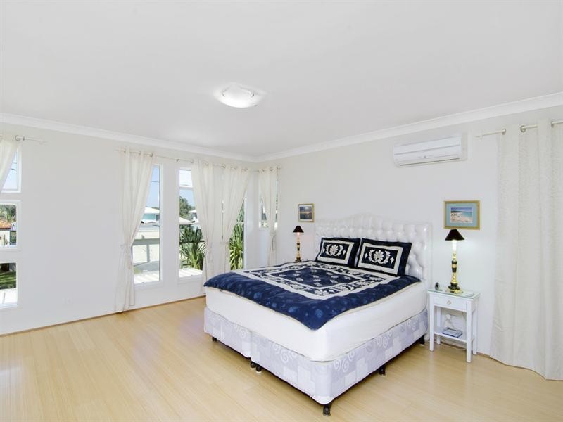 31 Fourteenth Avenue, Palm Beach QLD 4221