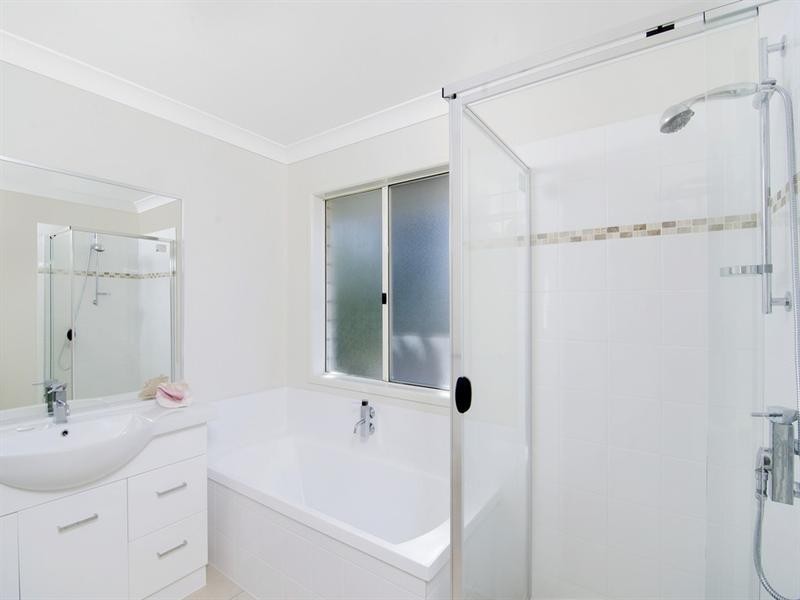 31 Fourteenth Avenue, Palm Beach QLD 4221