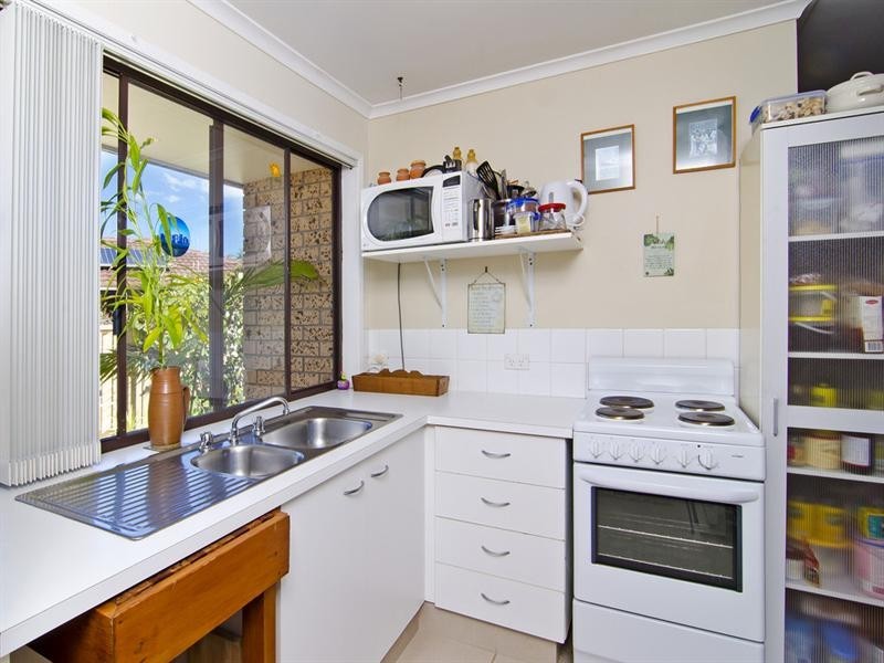 27/2 Galleon Way, Currumbin Waters QLD 4223