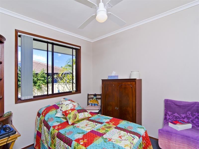 27/2 Galleon Way, Currumbin Waters QLD 4223