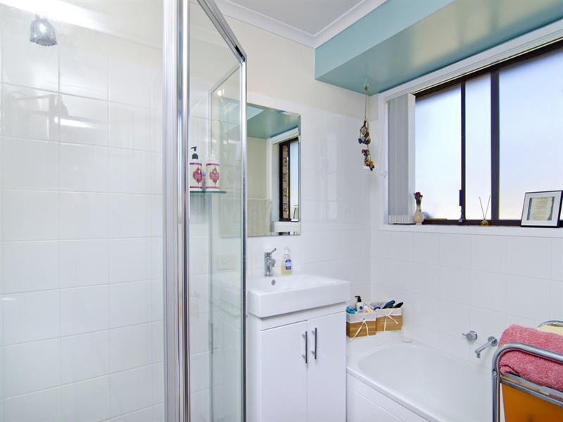 27/2 Galleon Way, Currumbin Waters QLD 4223