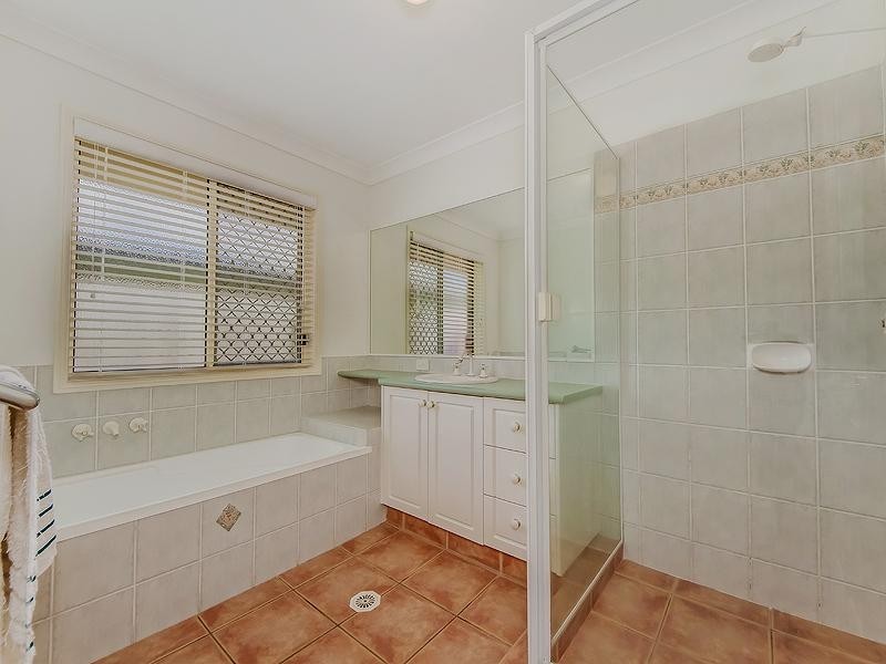 40 Gilchrist Drive, Currumbin Waters QLD 4223