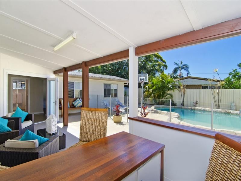 7 Marion Street, Tugun QLD 4224