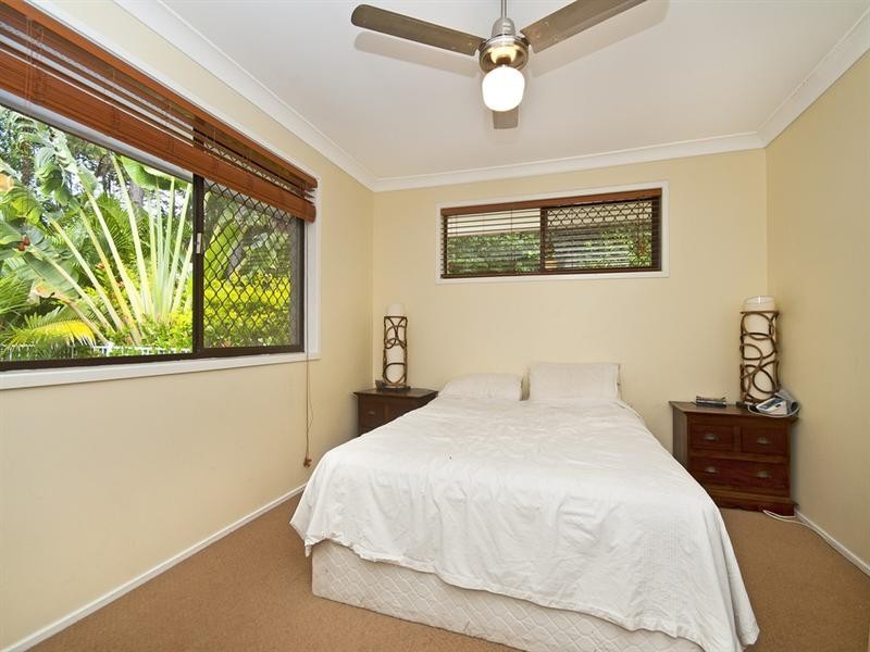21 Timor Avenue, Palm Beach QLD 4221