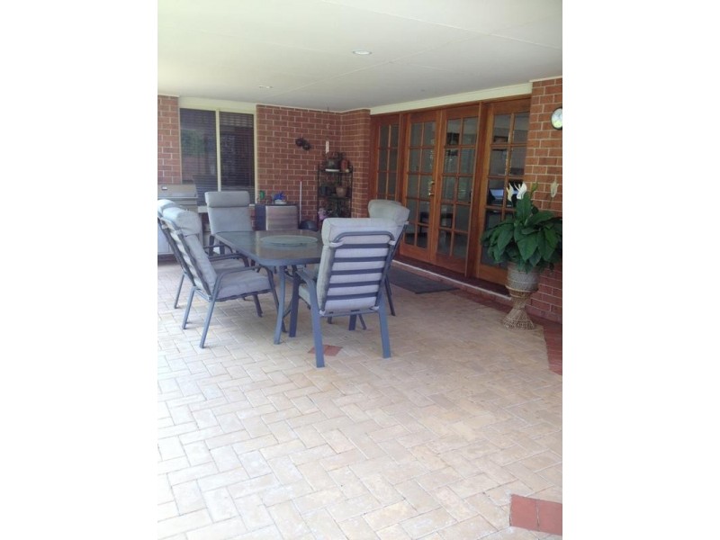 62 Silver Glade, Elanora QLD 4221