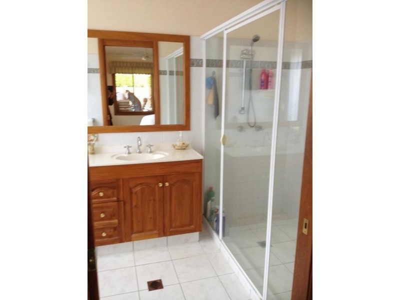 62 Silver Glade, Elanora QLD 4221