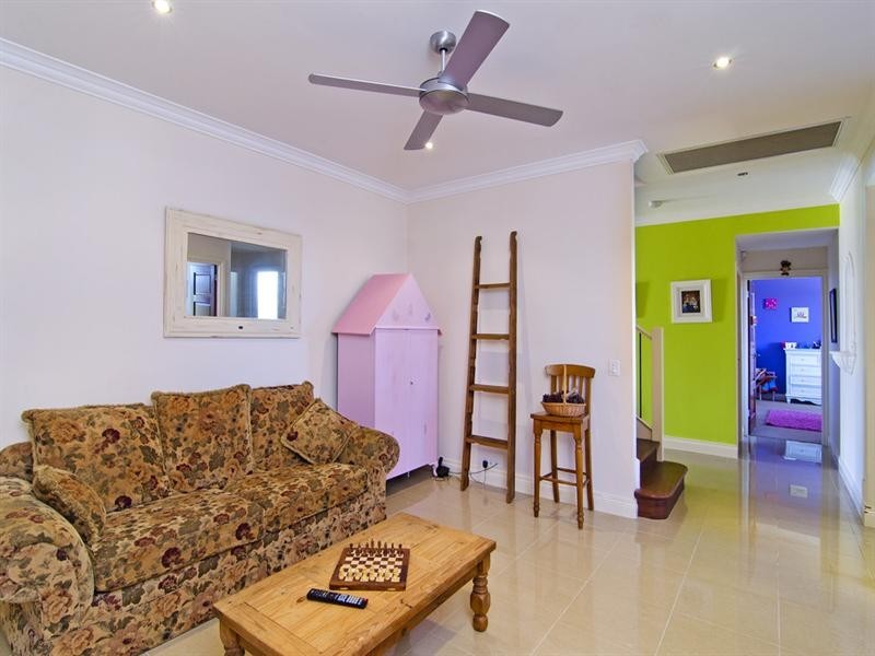 8 Joyce Court, Tallebudgera QLD 4228