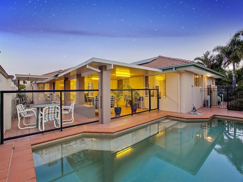 7 Nyoka Court, Elanora QLD 4221