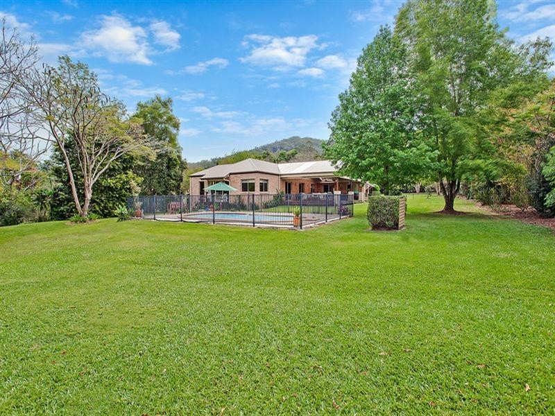 34 Gibsonville Street, Tallebudgera Valley QLD 4228