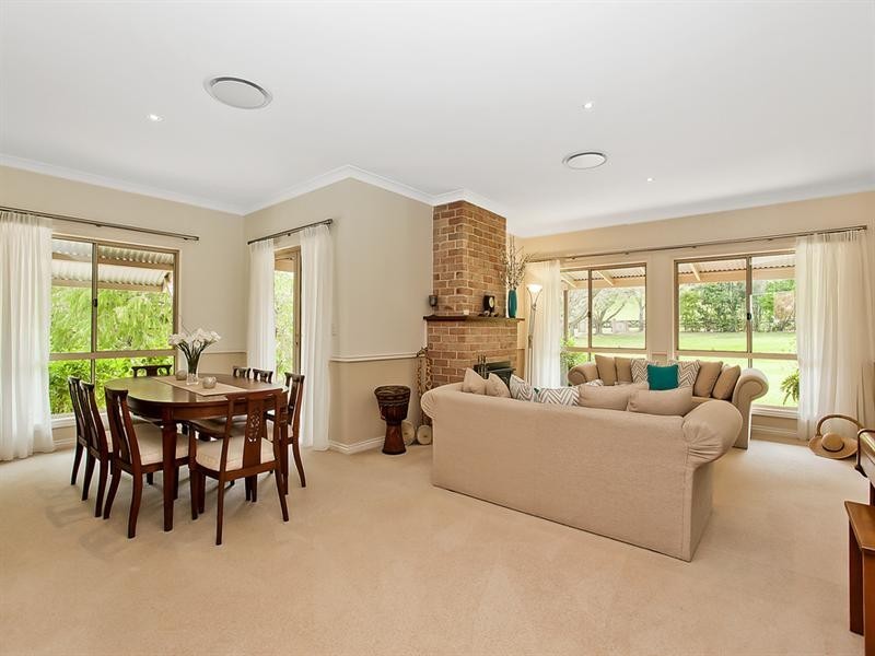 34 Gibsonville Street, Tallebudgera Valley QLD 4228