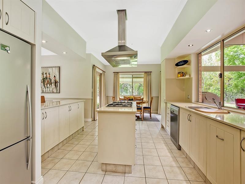 34 Gibsonville Street, Tallebudgera Valley QLD 4228