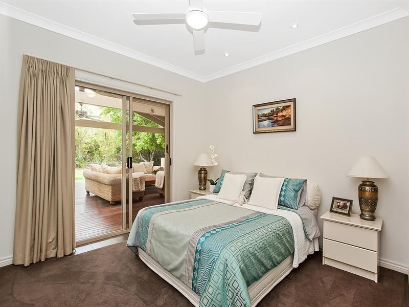 34 Gibsonville Street, Tallebudgera Valley QLD 4228