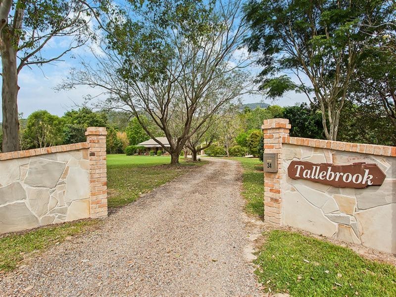 34 Gibsonville Street, Tallebudgera Valley QLD 4228