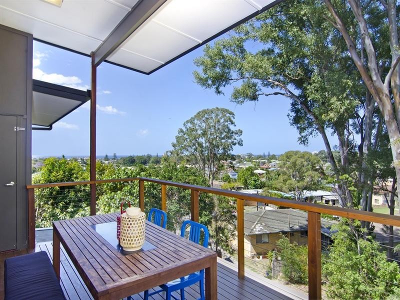 10 Nangana Street, Tugun QLD 4224