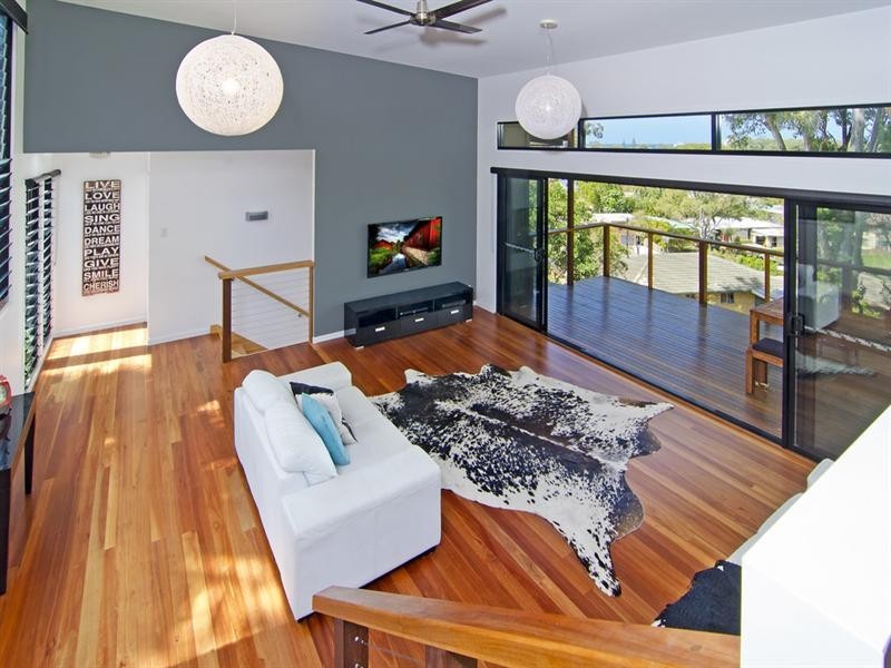 10 Nangana Street, Tugun QLD 4224