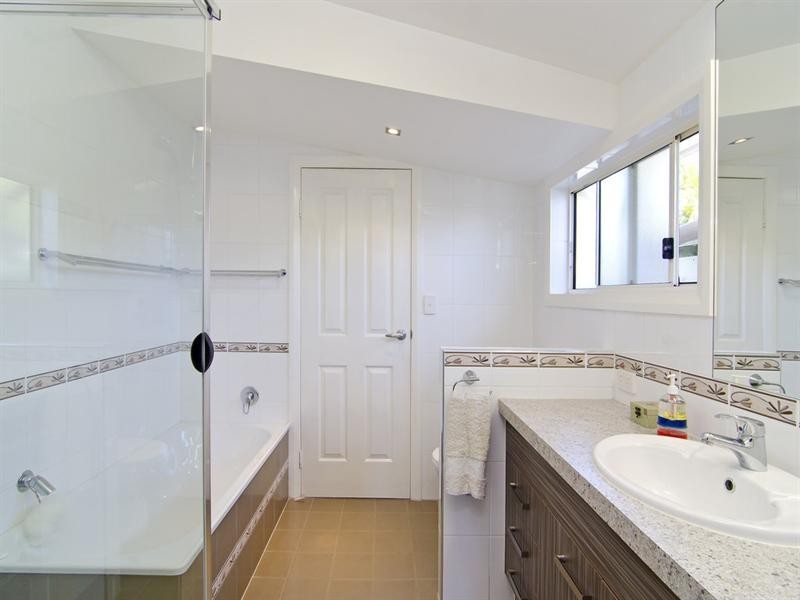 48 Tugun Street, Tugun QLD 4224