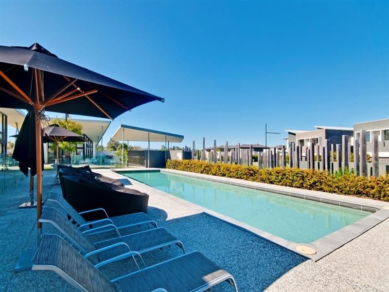 24/2 Inland Drive, Tugun QLD 4224